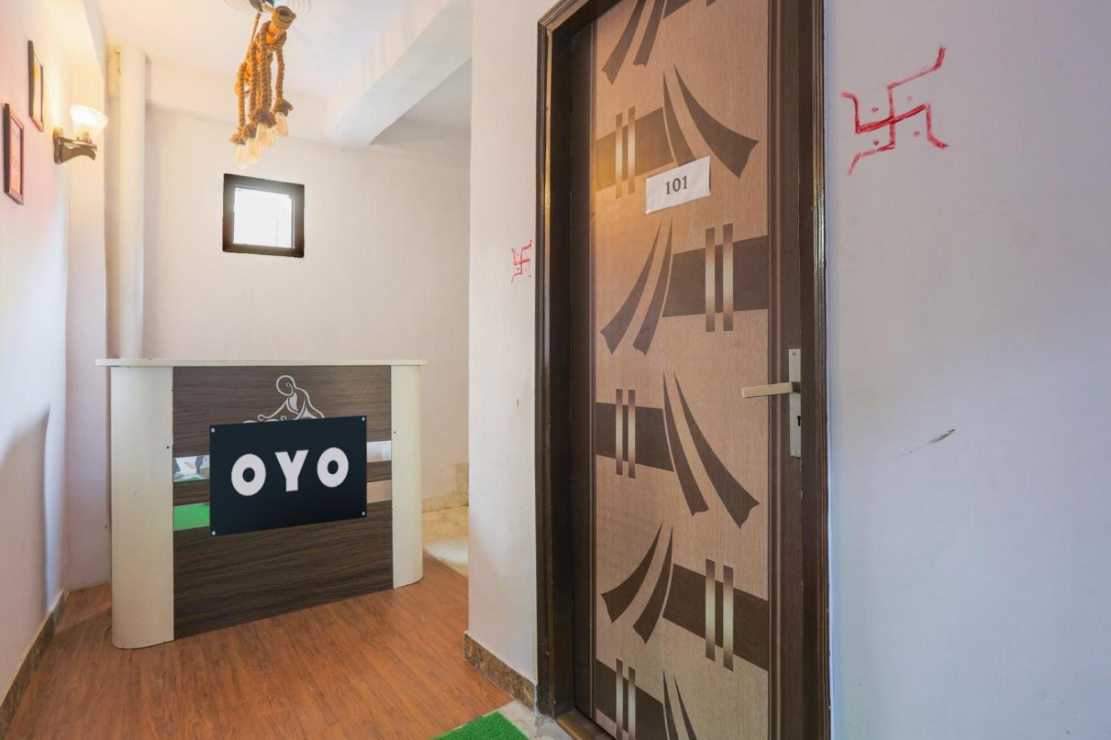 Flips With Mykonos Guest House New Delhi Extérieur photo